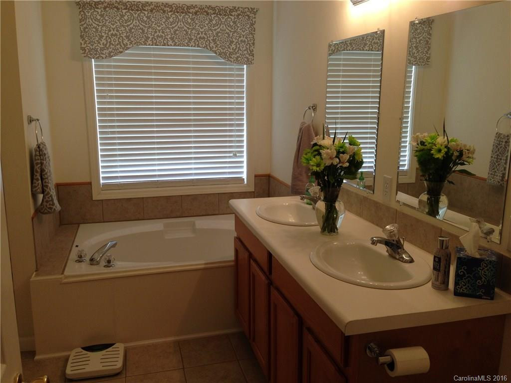 98 Ridge Brook Drive - Photo 13