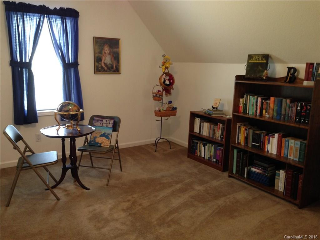 98 Ridge Brook Drive - Photo 17