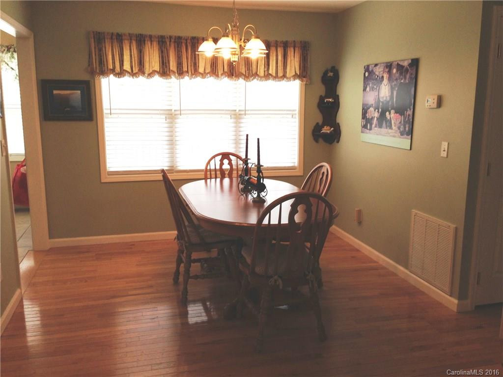 98 Ridge Brook Drive - Photo 9