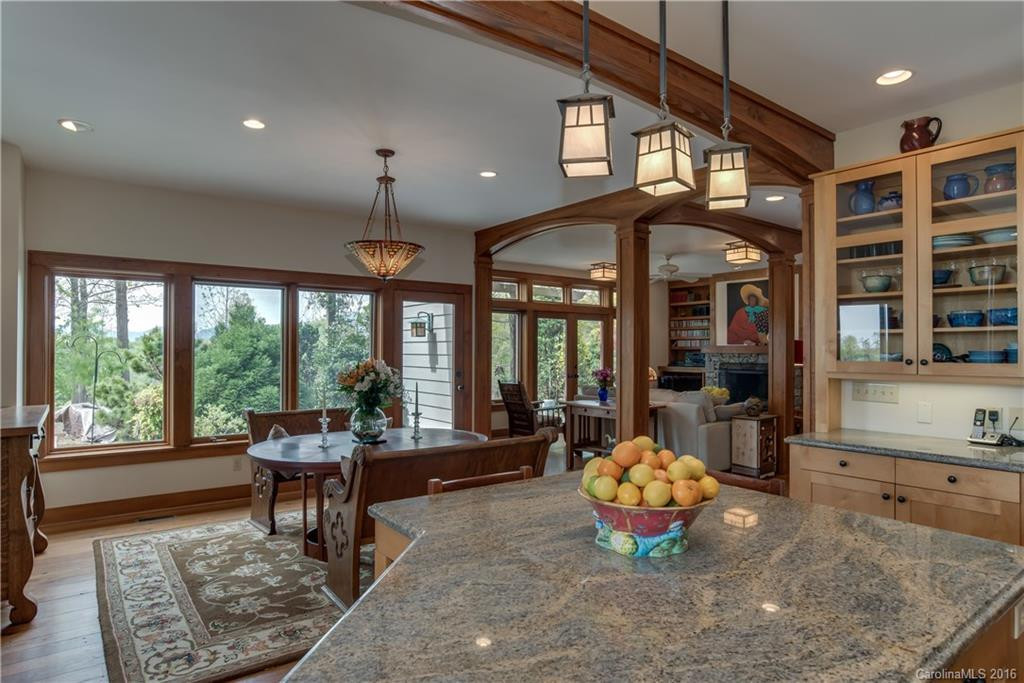 704 Hawks Landing - Photo 11