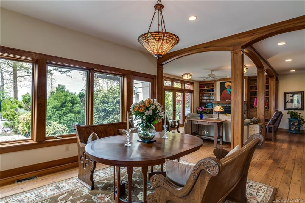 704 Hawks Landing - Photo 10
