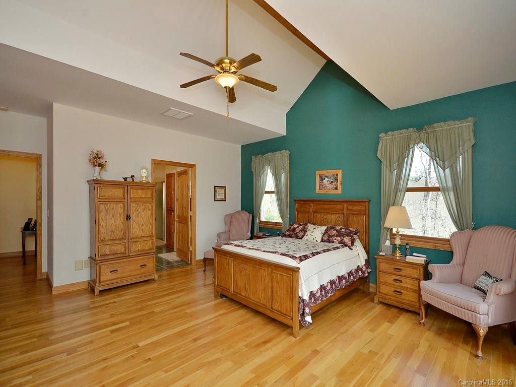 209 Hobe Crest - Photo 14