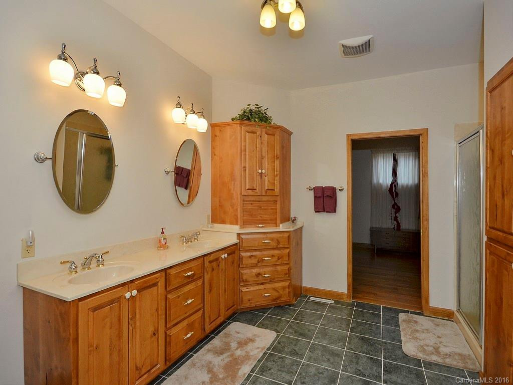 209 Hobe Crest - Photo 16