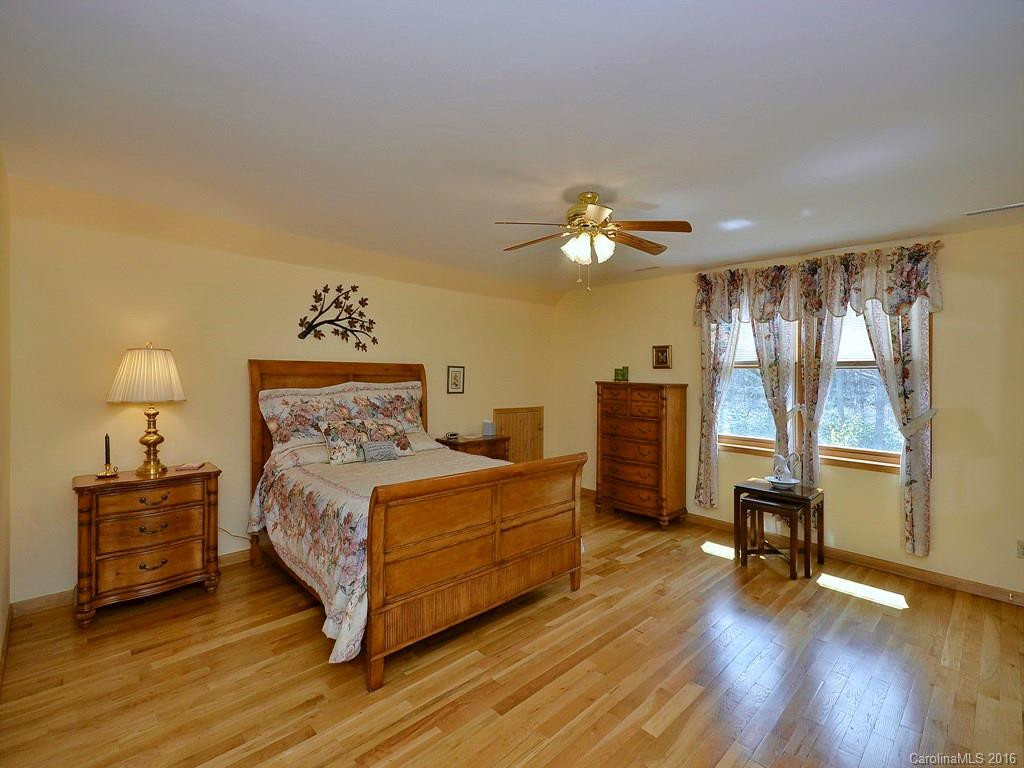 209 Hobe Crest - Photo 20