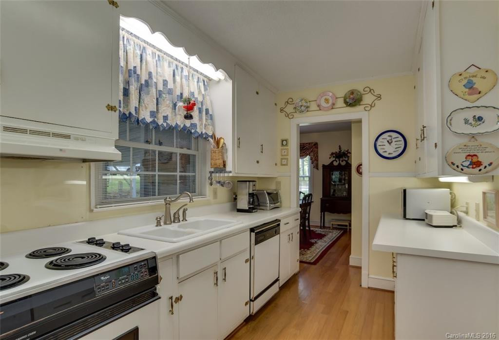 194 Harris Street - Photo 6