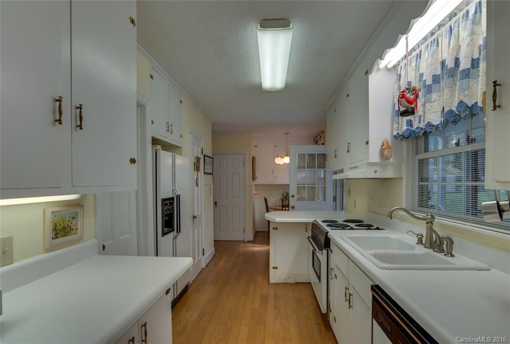 194 Harris Street - Photo 7