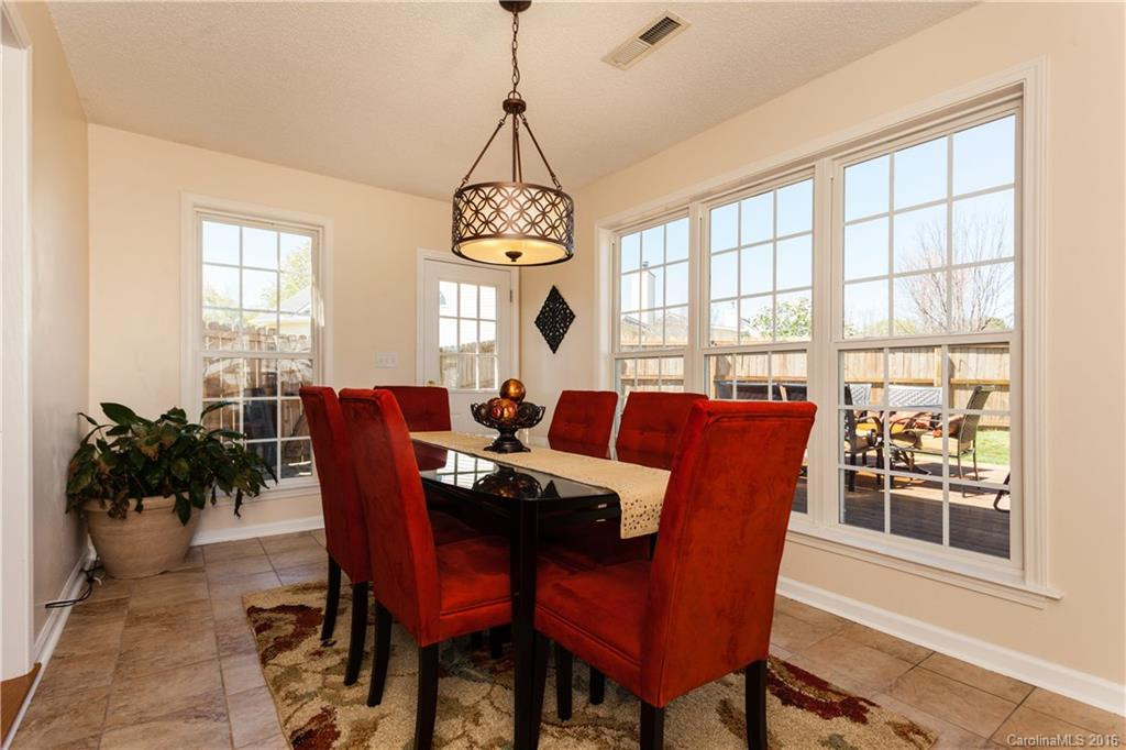 1011 Thorncrest Drive - Photo 13