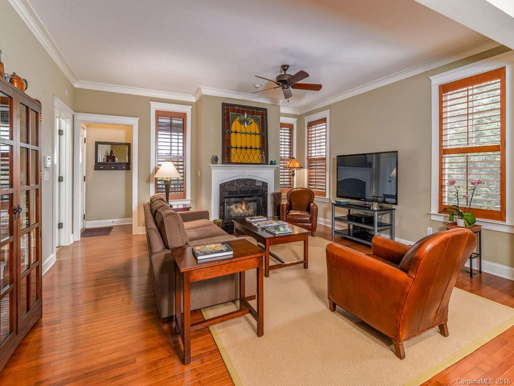 9 Dearborn Street - Photo 3