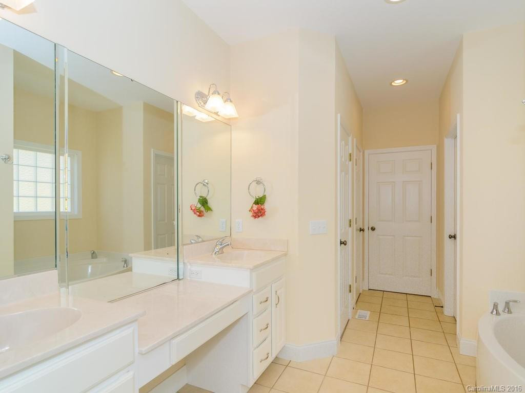 20 Driftstone Circle - Photo 11