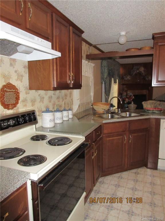 2081 Frozen Creek Road - Photo 12