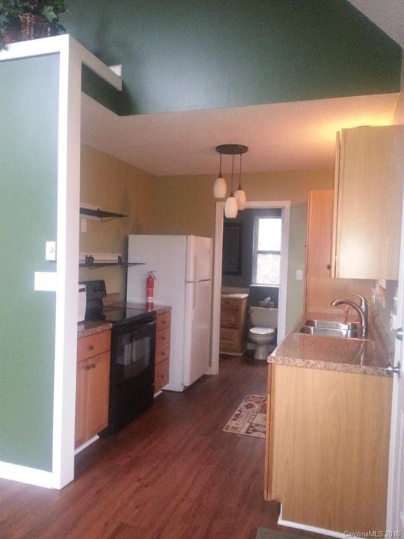 321 Treetops Drive - Photo 7