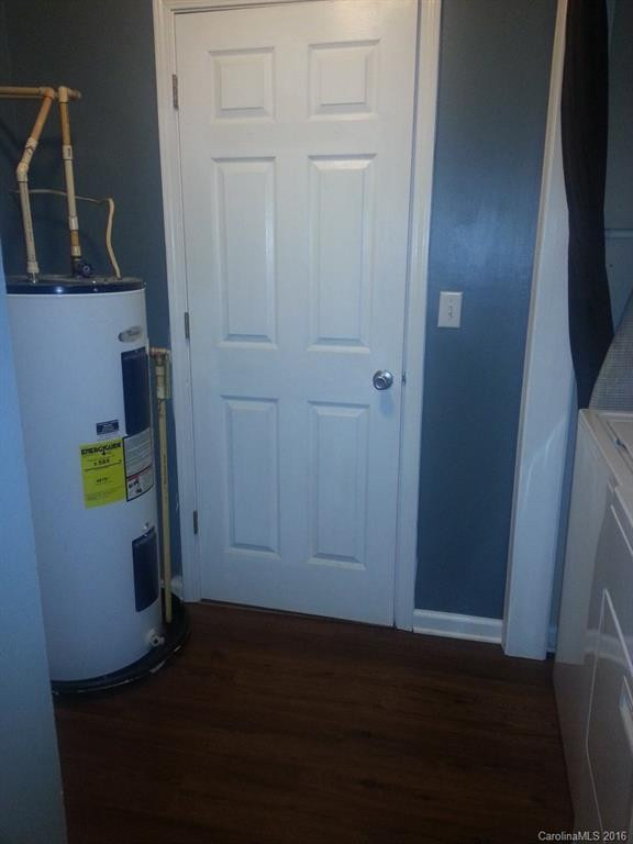 321 Treetops Drive - Photo 10