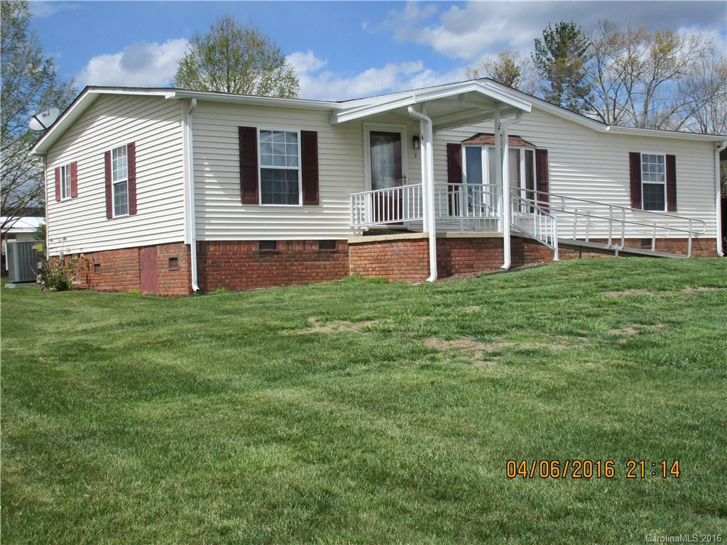 7 Howard Lane - Photo 2