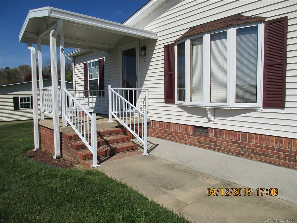 7 Howard Lane - Photo 20