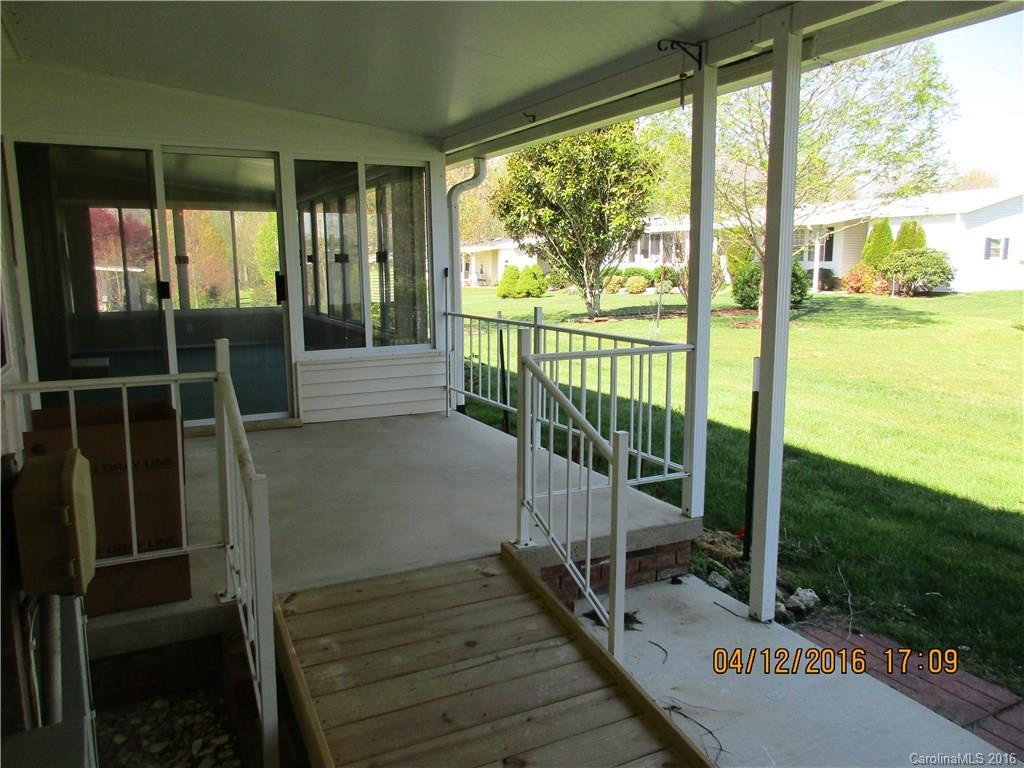 7 Howard Lane - Photo 23