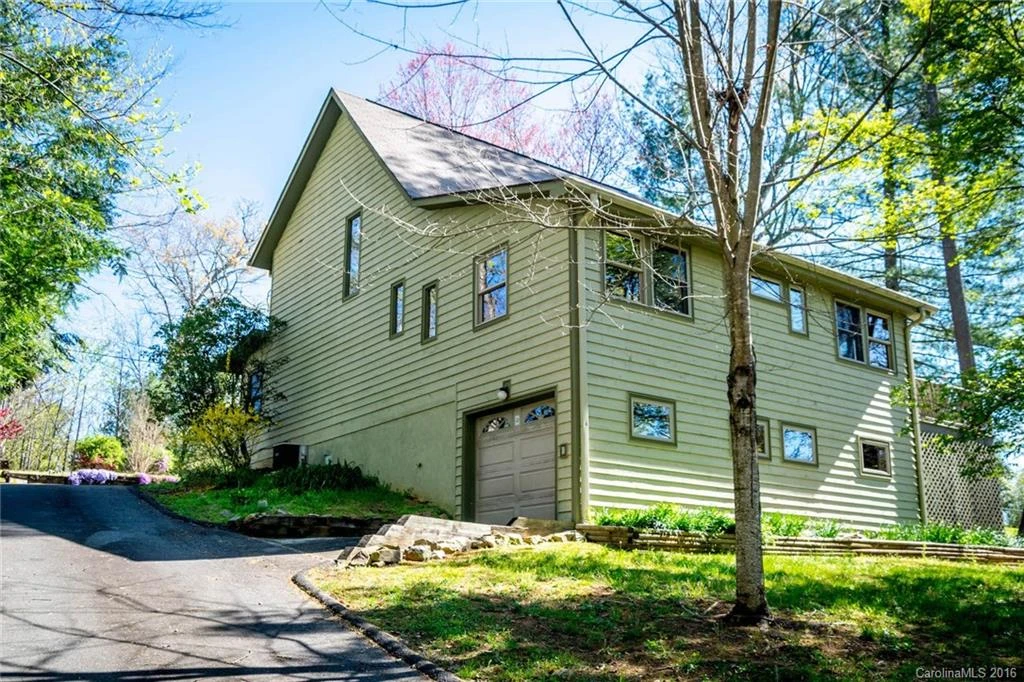 1011 Old Hemlock Court