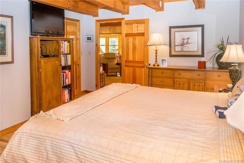 1011 Old Hemlock Court - Photo 12