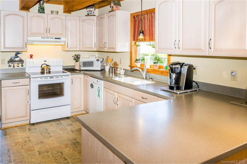 1011 Old Hemlock Court - Photo 9