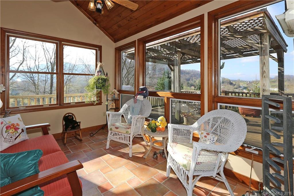 12 Hoebens Lane - Photo 18