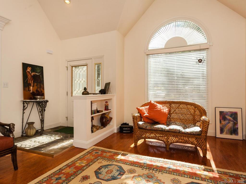 418 Heather Marie Drive - Photo 2