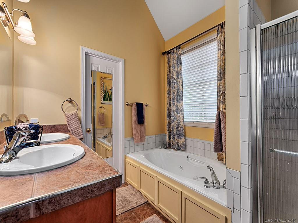 30 Graylyn Drive - Photo 12