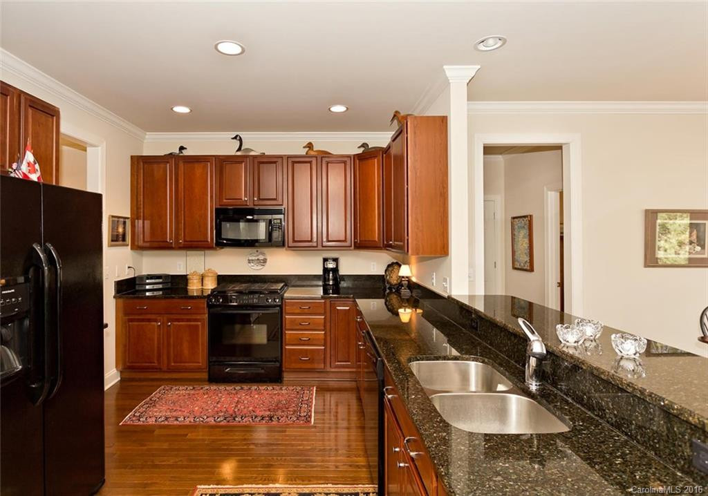 11 Greenwells Glory Drive - Photo 6