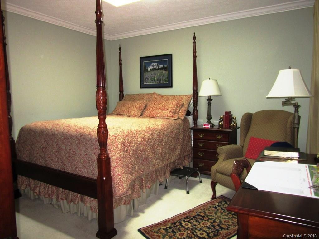 913 Kanuga Road #913 - Photo 15