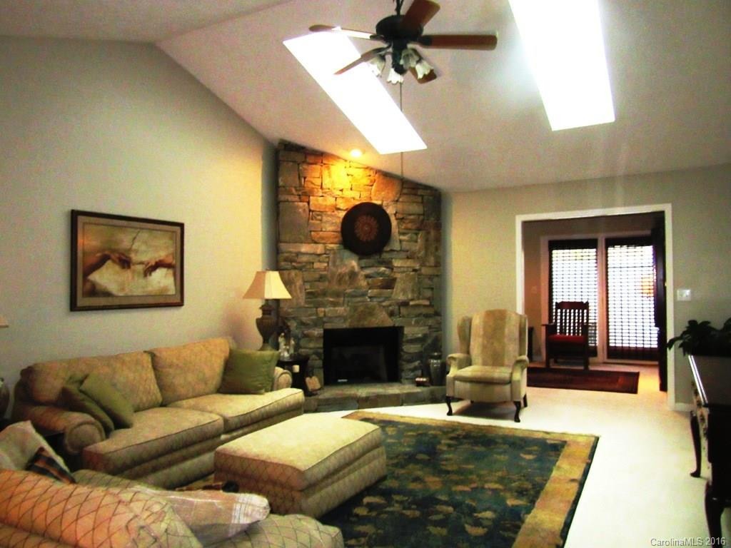 913 Kanuga Road #913 - Photo 3