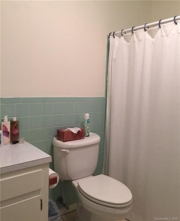 650 Country Club Drive - Photo 12