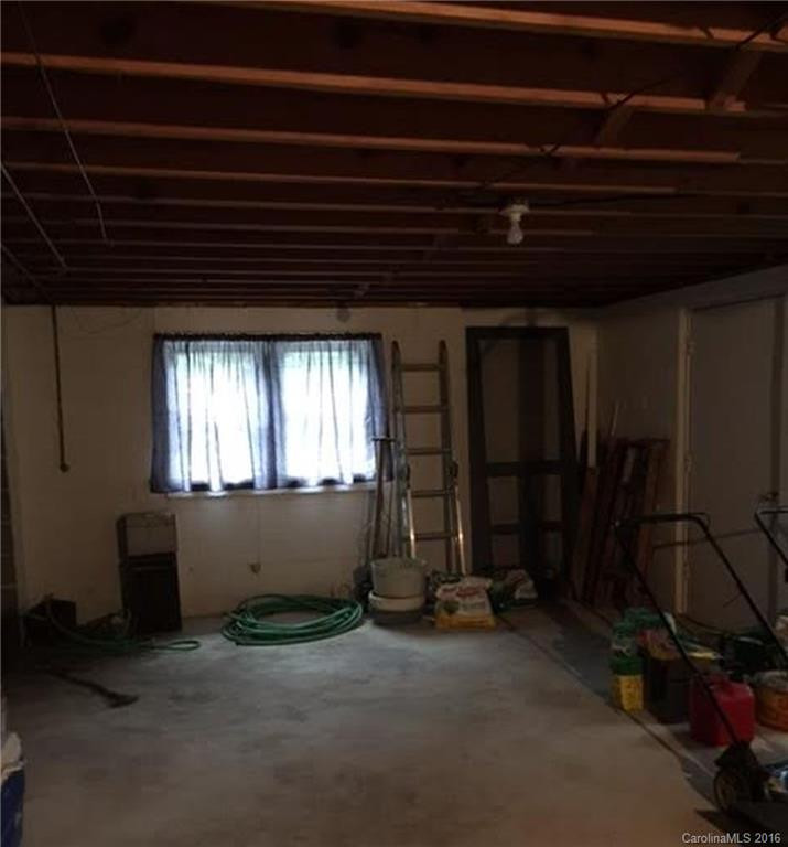 650 Country Club Drive - Photo 17