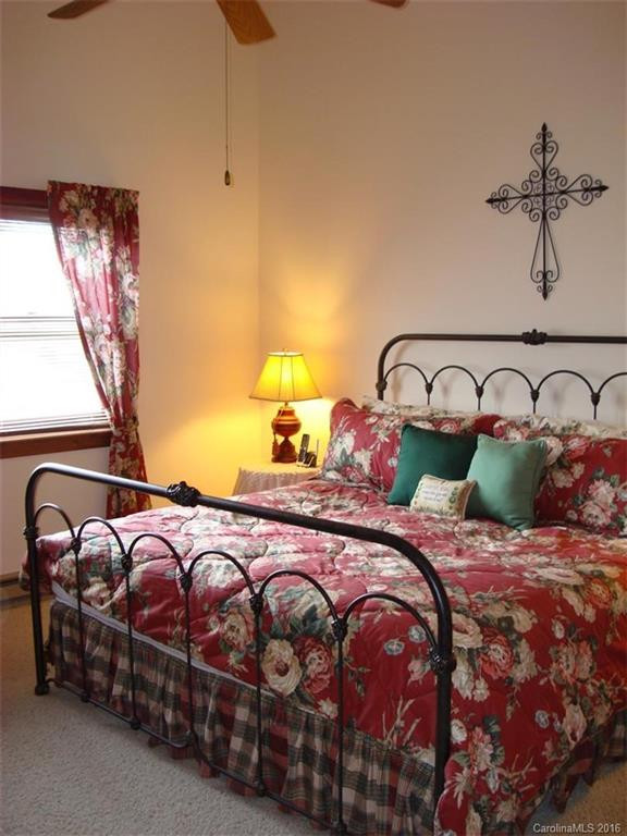403 Eagles Nest Court #403 - Photo 8