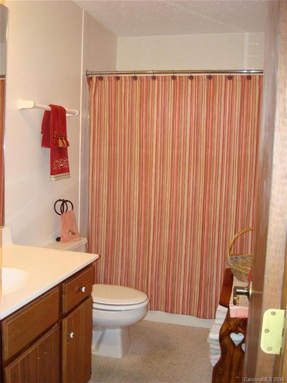 403 Eagles Nest Court #403 - Photo 10