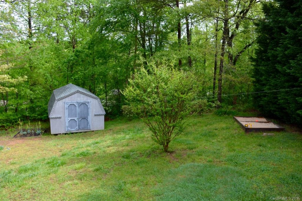 106 Estrine Drive #18 - Photo 16