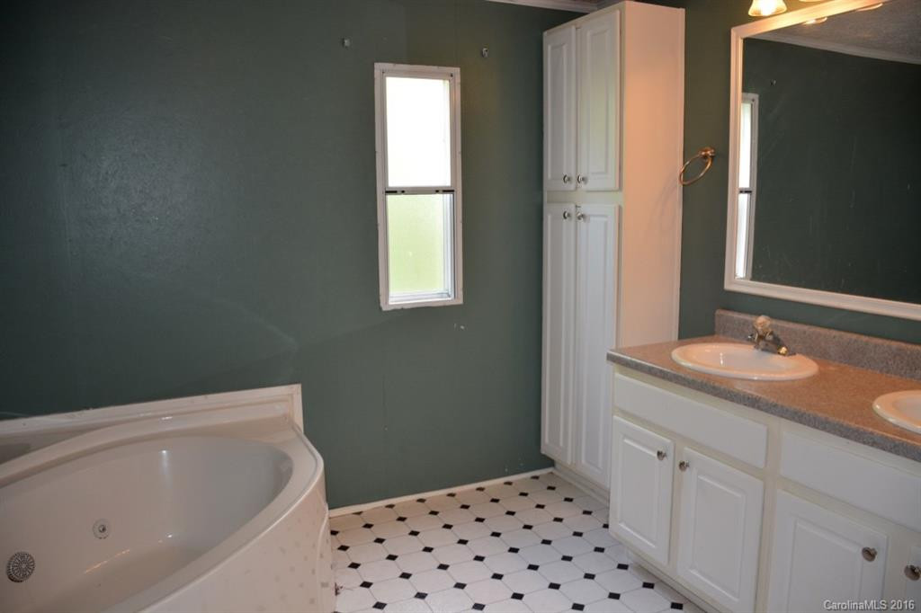 106 Estrine Drive #18 - Photo 9