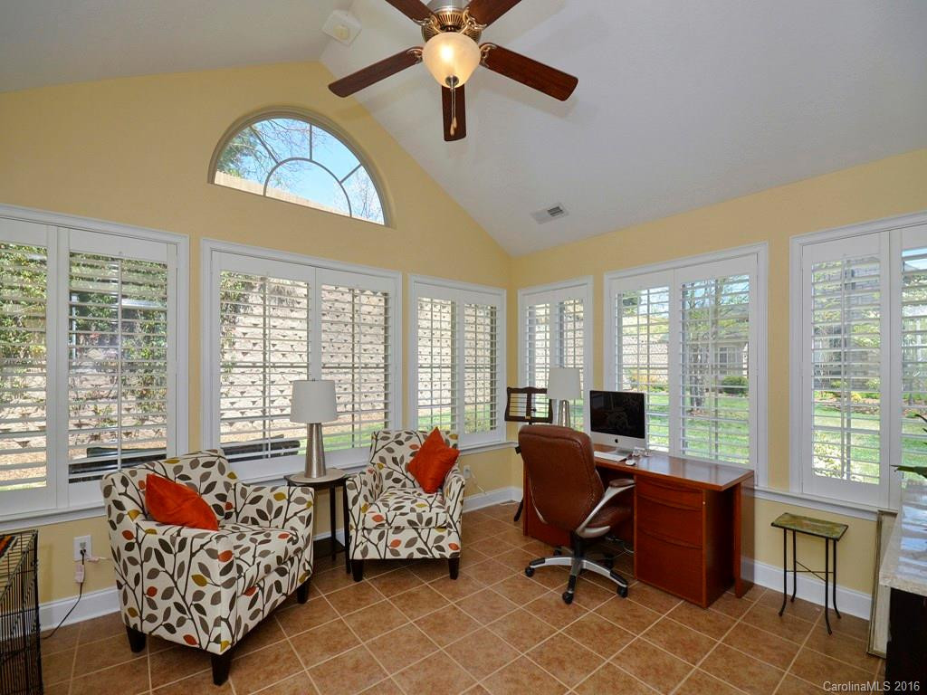 60 Mountain Meadow Circle #E2 - Photo 10