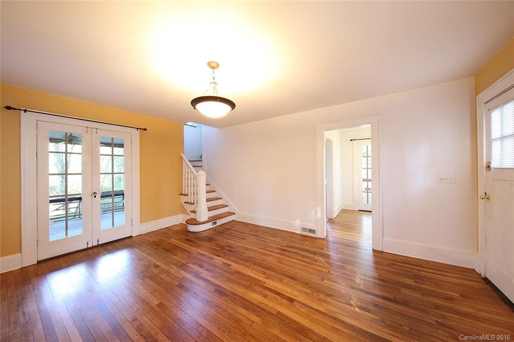 2007 Arlington Place - Photo 3