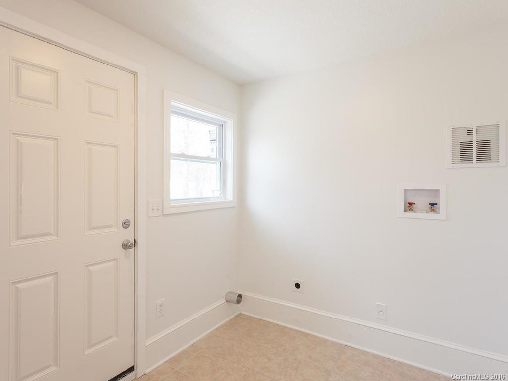 3 Selwyn Place - Photo 12