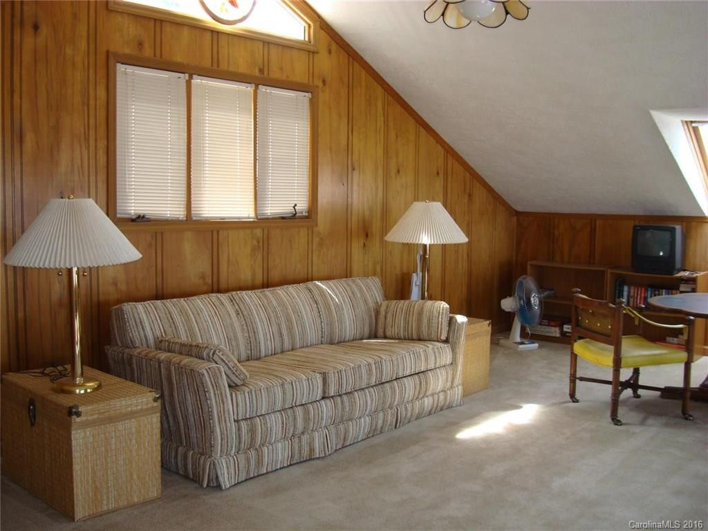 217 Lookout Drive - Photo 14