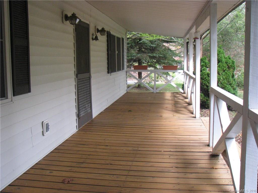 30 Sandow Lane #11-13 - Photo 4