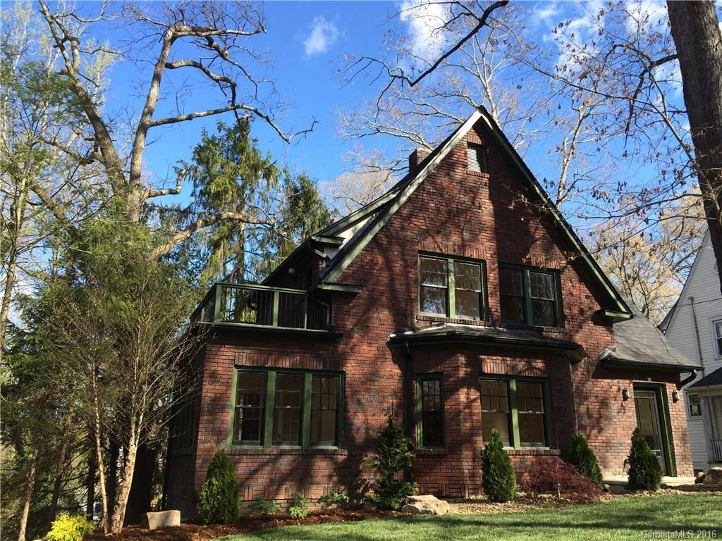 21 Sylvan Avenue #23
