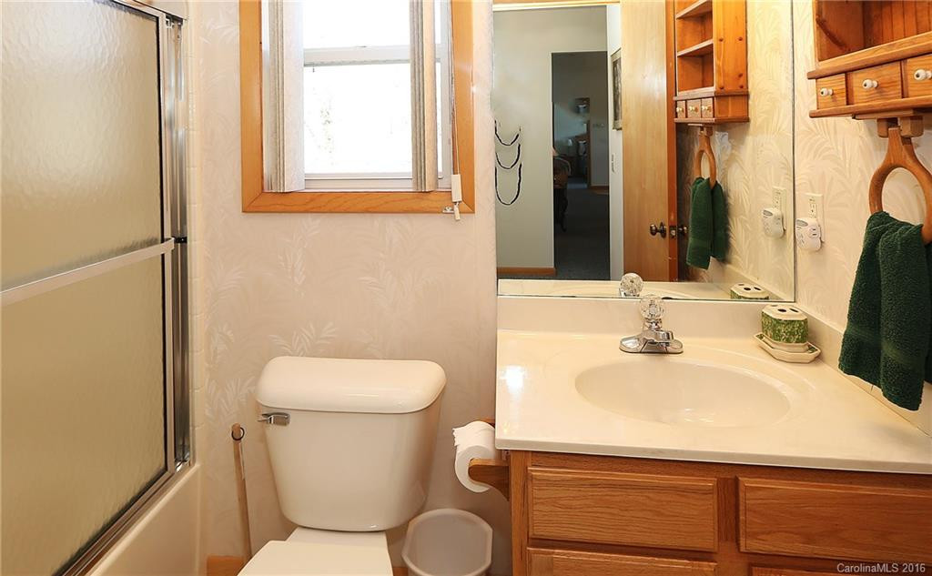 175 Midland Drive - Photo 16