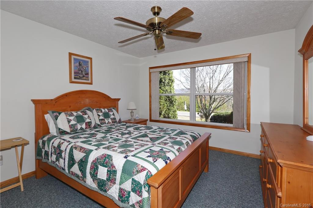 175 Midland Drive - Photo 17