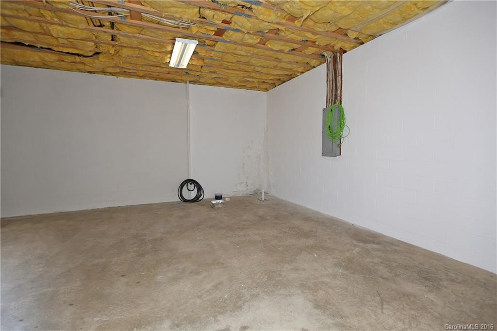 175 Midland Drive - Photo 19