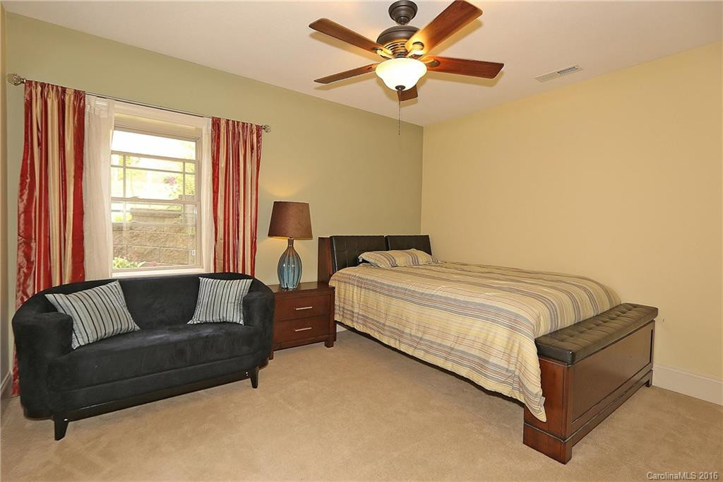 81 Dazzling Brook Lane - Photo 15