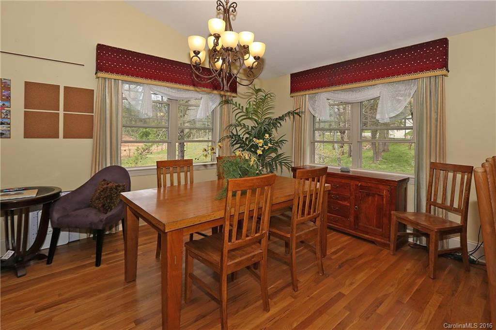 81 Dazzling Brook Lane - Photo 8