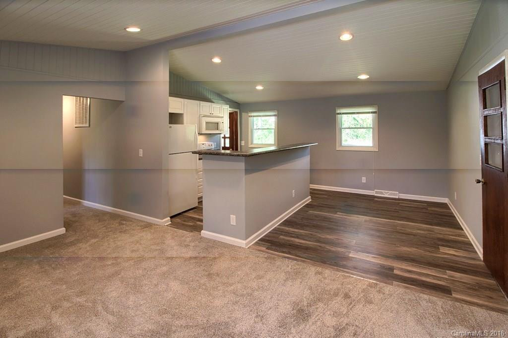 127 Belmont Drive - Photo 5