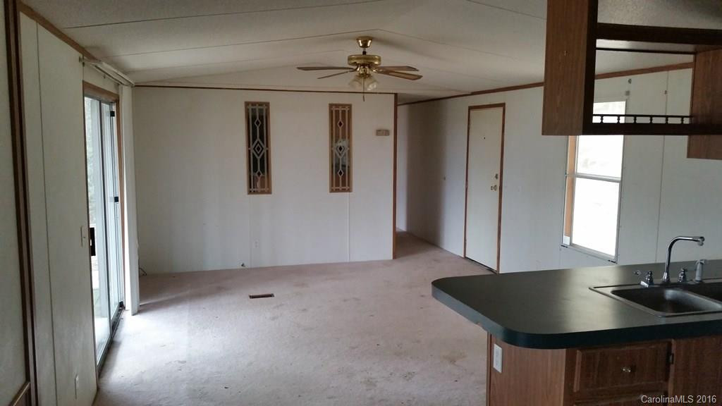 124 Ridgemont Road - Photo 6