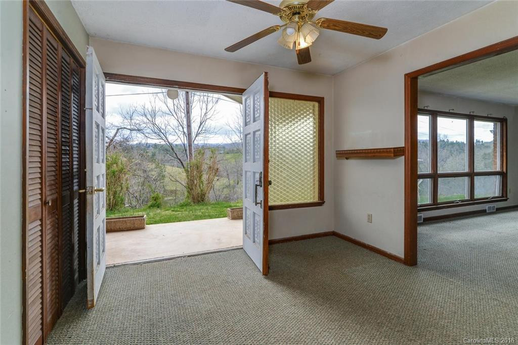173 Bartlett Road - Photo 4