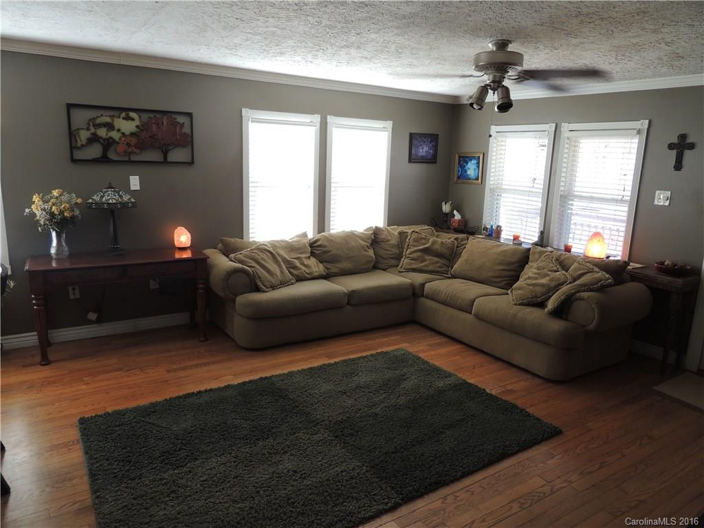 308 Old Lytle Cove Road - Photo 11