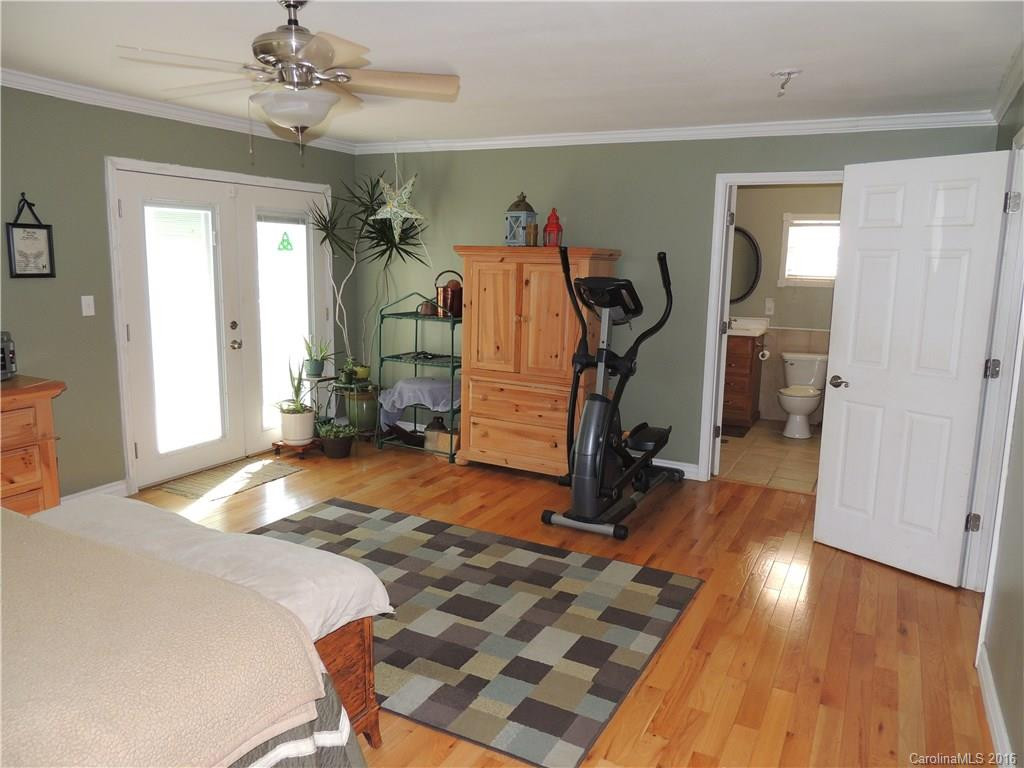 308 Old Lytle Cove Road - Photo 14